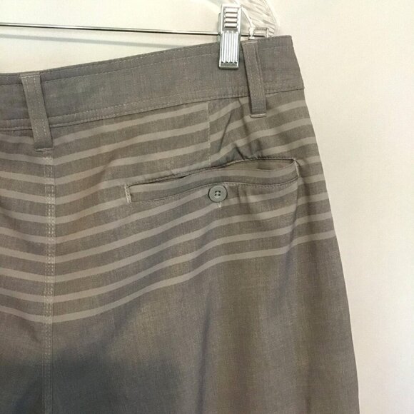 Hang Ten Men's Board Shorts Gray Stripes Size 34 Four Pockets Belt Loops Pockets - Picture 7 of 10